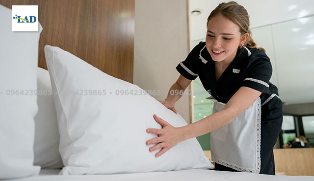 Cách vệ sinh chăn ga gối đệm khách sạn