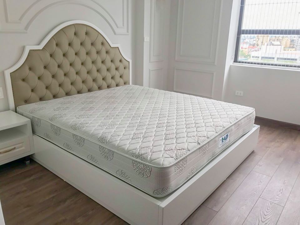 Đệm lò xo 1m8 giá rẻ